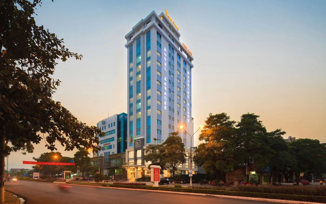 Royal Palace Hotel