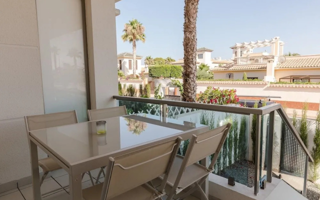 Sunny Apartment Near La Laguna