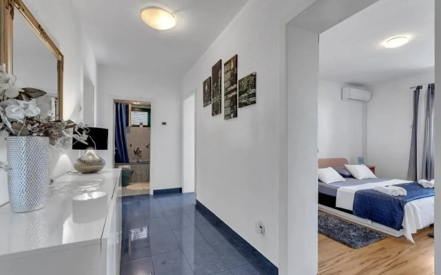 Apartments Aracic