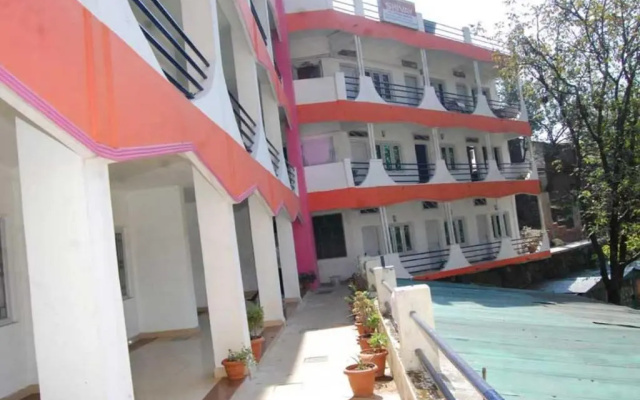 Hotel Shivay