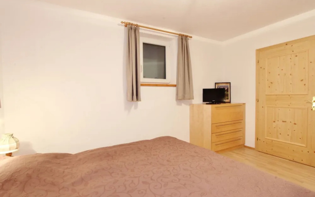 Cozy Apartment in Kitzbuhel near Ski Lift