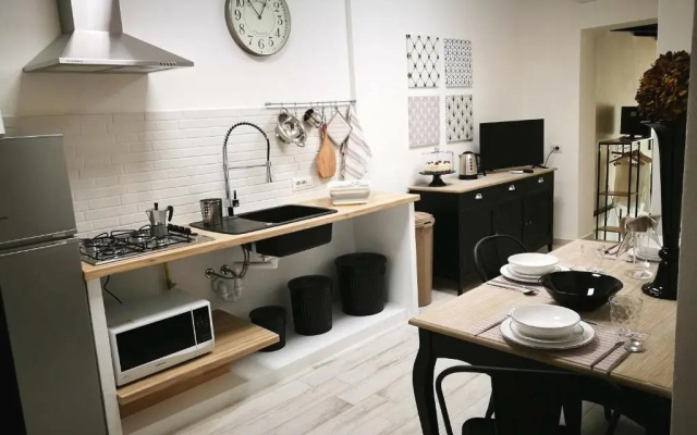 Amelia Apts Rooms