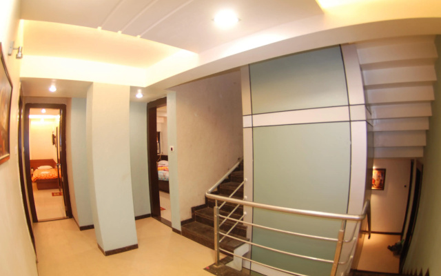 Hotel Anand Palace