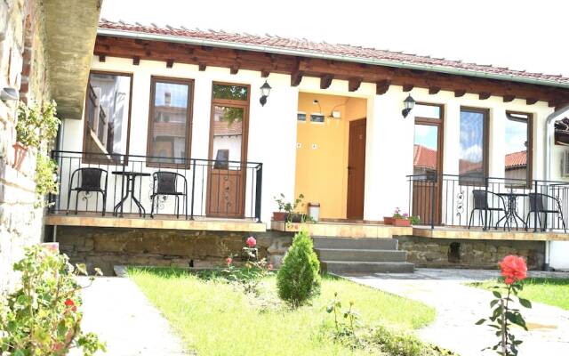 Family hotel Slavianska dusha Велико Тырново вид на фасад