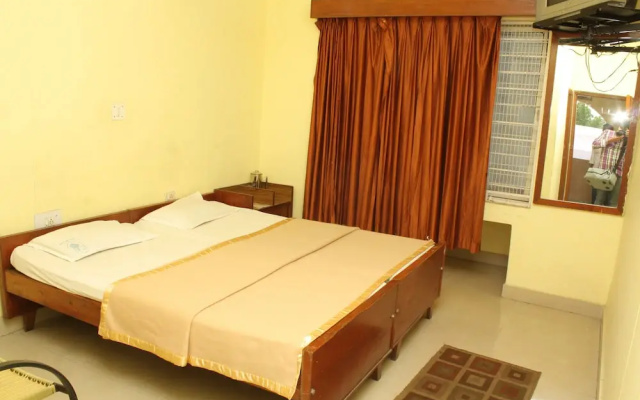 KSTDC Hotel Mayura Yatrinivas
