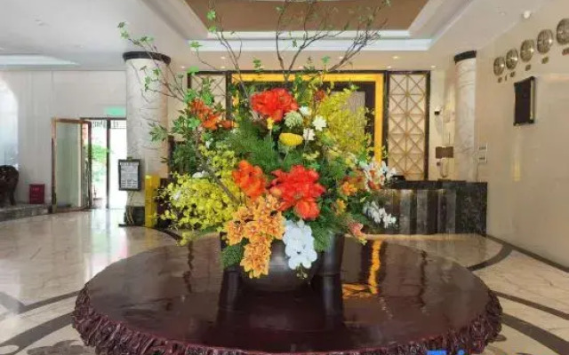 Red House Joy Hotel