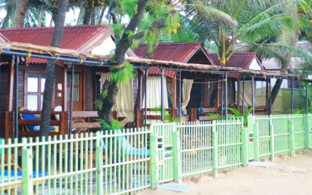 Sami Beach Huts