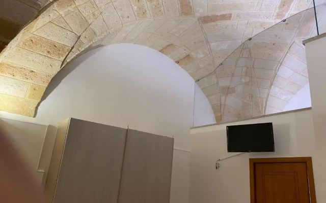 Corte Cavallotti 7