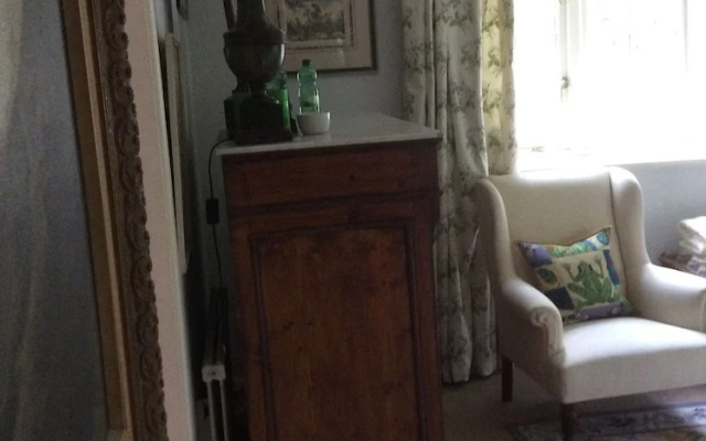 Bridge Cottage B & B