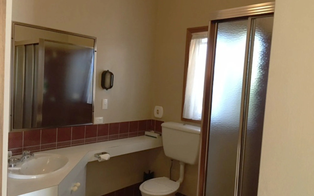 Westwood Motor Inn