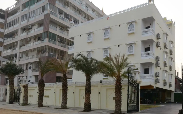 hotelImage