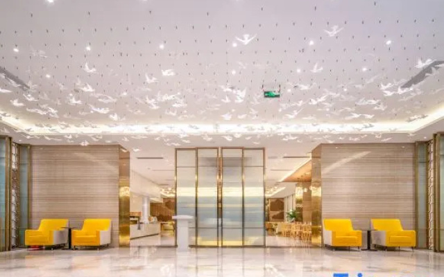 Chengdu Rushi Chaowa Hotel (Chunxi Road Tianfu Square Metro Station)
