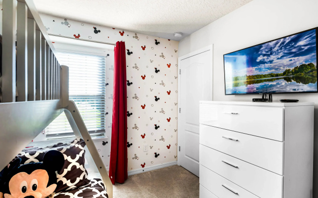 2422DUBAI, Kissimmee, US