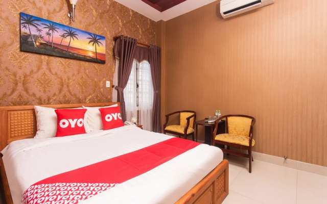OYO 956 Hung Thinh Koreana Hotel