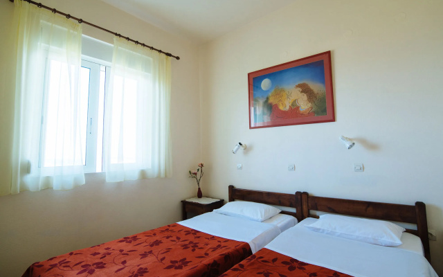 Kalithea Apartments