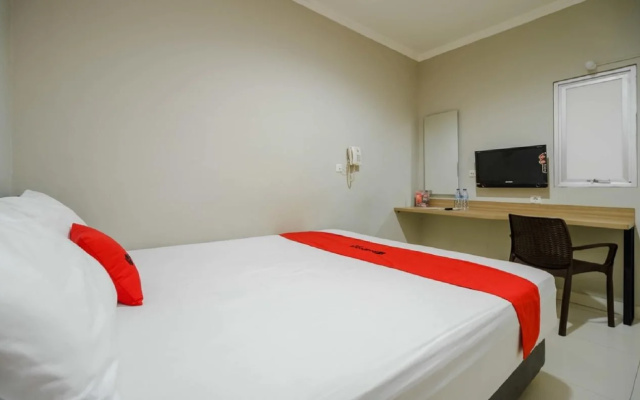 ENV Room by RedDoorz
