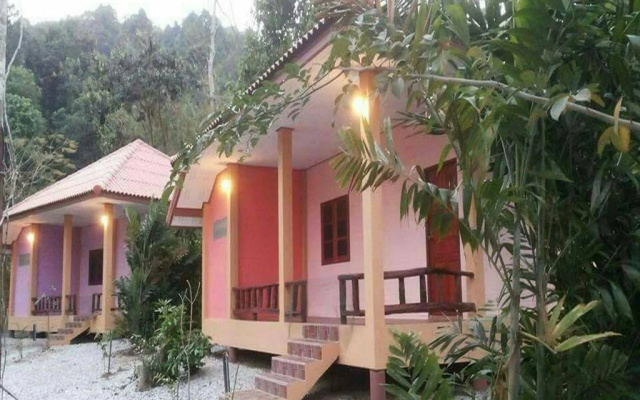 Baankhunmor Resort