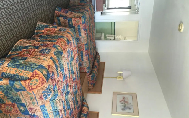 Centre Motel