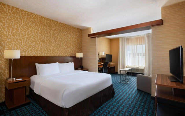 Fairfield Inn & Suites Lincoln Airport