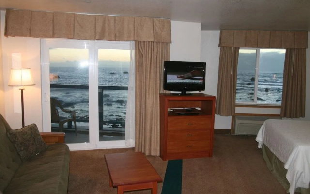 Hampton Inn & Suites Crescent Cty