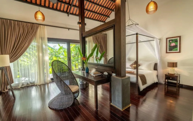 Aravinda Resort