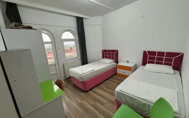 Loopy Lodge Hotel