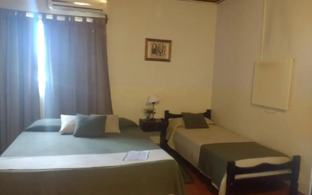 Hotel Satiri