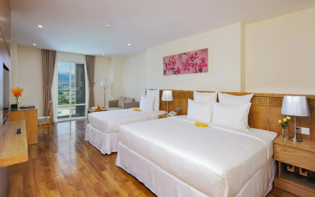 Rosaka Nha Trang Hotel