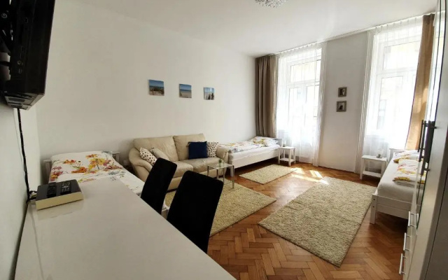 Cosy 3 Room Viennese Flat - 10min To City Center