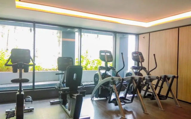 Homey And Modern 2Br At Casa Grande Residence Apartment