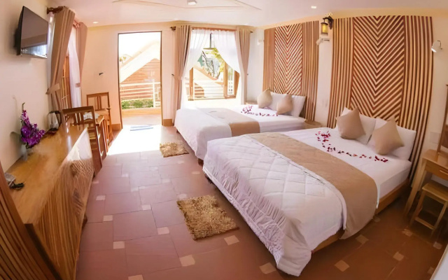 Little Garden Bungalow
