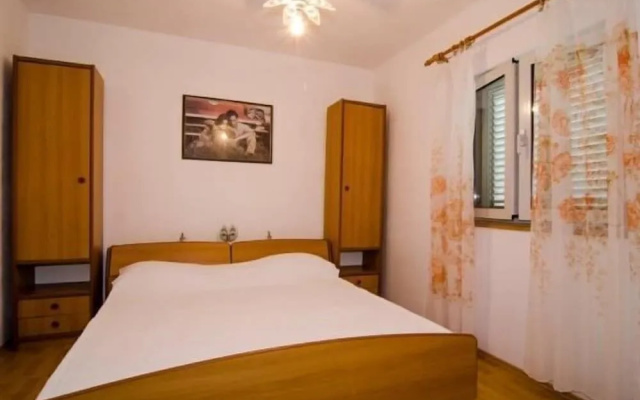 Apartments Dalibor