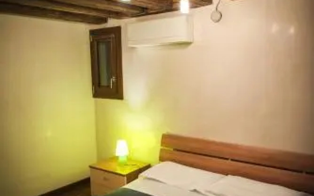 Cà Dorin San Polo Apartments