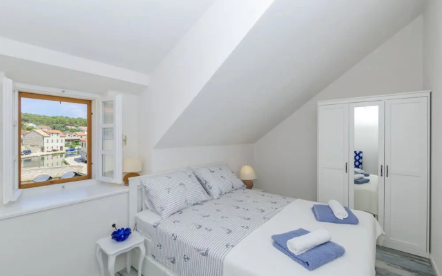 House Morko1