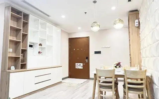 Luxury Apartment at Vinhomes Central #7