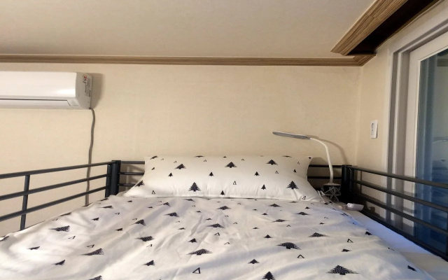 Naru Guesthouse