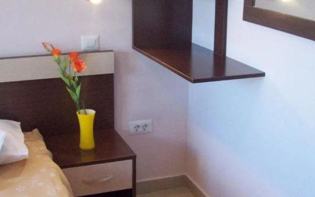 Hotel Raul