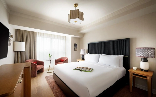Hutton Hotel