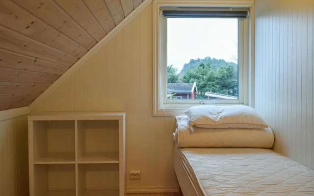 Awesome Home in Søgne With 3 Bedrooms and Wifi