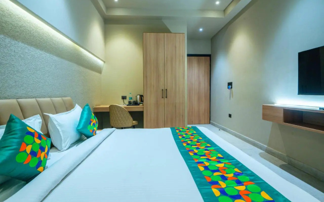 Hotel Royal City