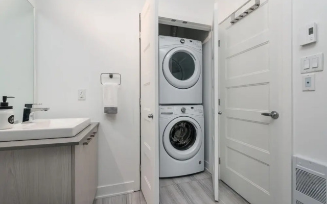 Stunning 2BR on Plateau Mont-Royal