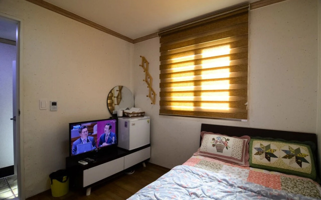 Jeonju Pungnam House Guest House