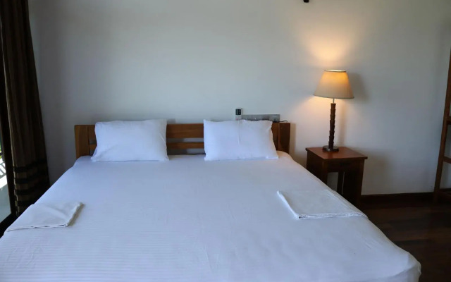 Serene Park Hotel