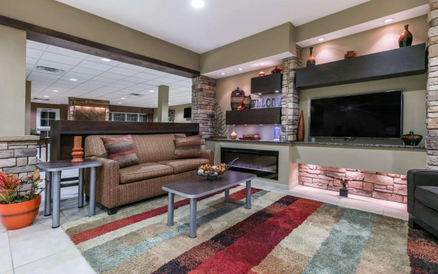 Sleep Inn & Suites Steubenville at the University