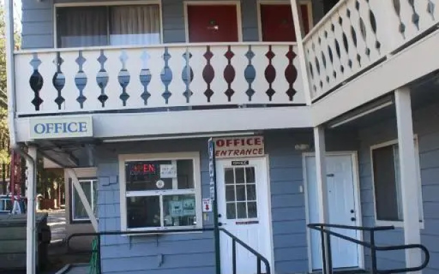 Thunderchief Inn