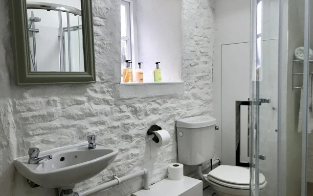 Lucy's Tearoom B&B