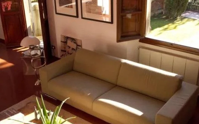 Casa Di Mina