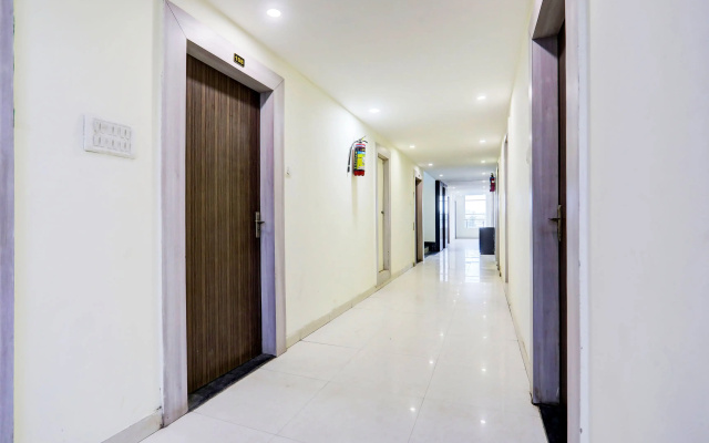 Super Townhouse Hoshangabad Road Near Aashima Mall