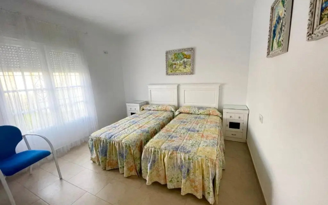 Chalet en Conil, descansa y disfruta