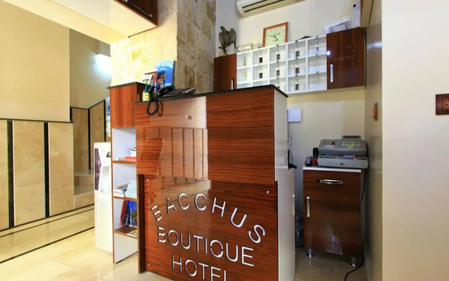 Bacchus Pension